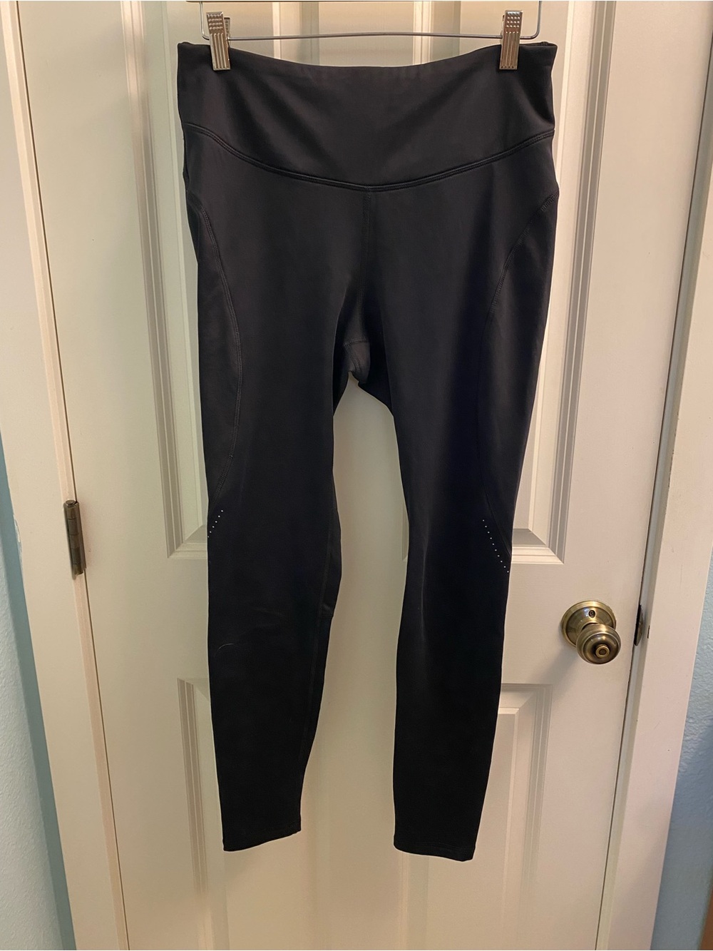 Old Navy Black High-Rise Active Fleece Leggings